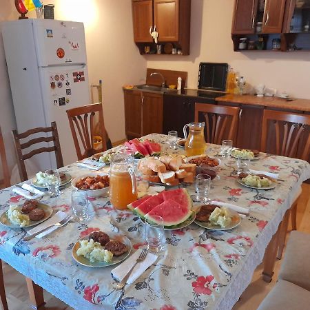 Guest House Lekhtagi 메스티아 외부 사진