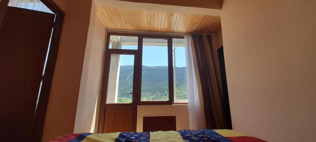 Guest House Lekhtagi 메스티아 외부 사진