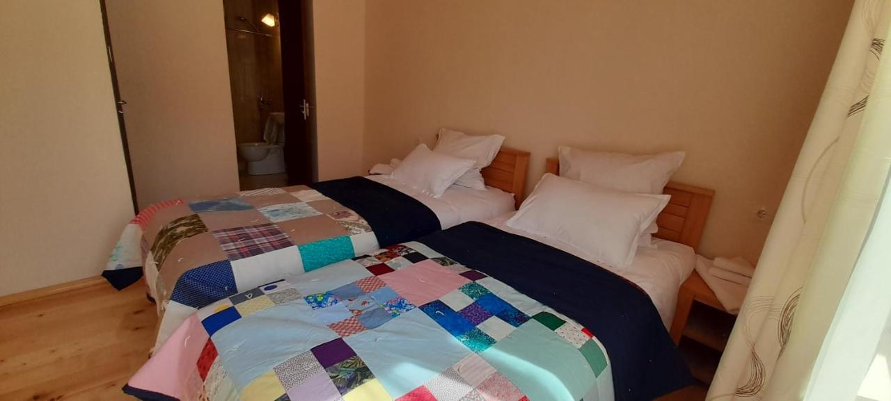 Guest House Lekhtagi 메스티아 외부 사진